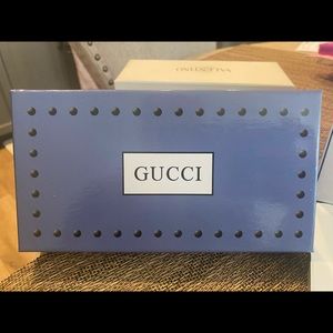 Gucci woman’s sunglasses